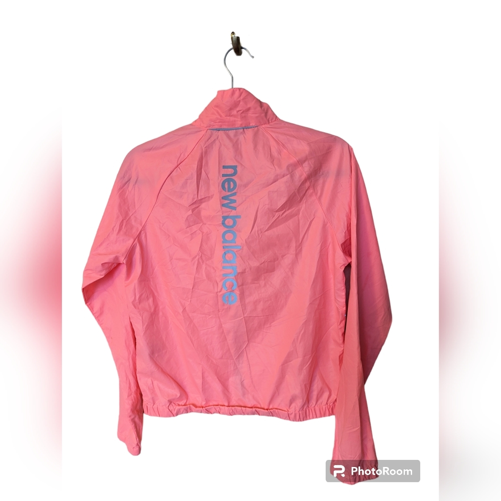 New Balance Windbreaker - Picture 5 of 6